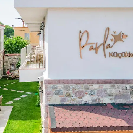 Hotel Parla Kuecuekkoey Ayvalı