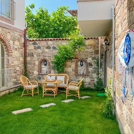 Parla Kuecuekkoey Hotel Ayvalı